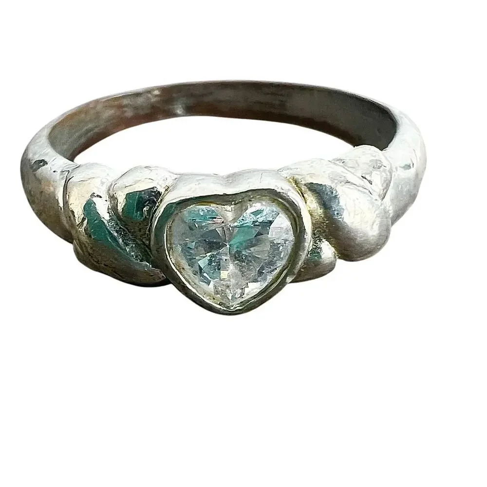 Silver tone jewel heart knot twist ring - size 8.5